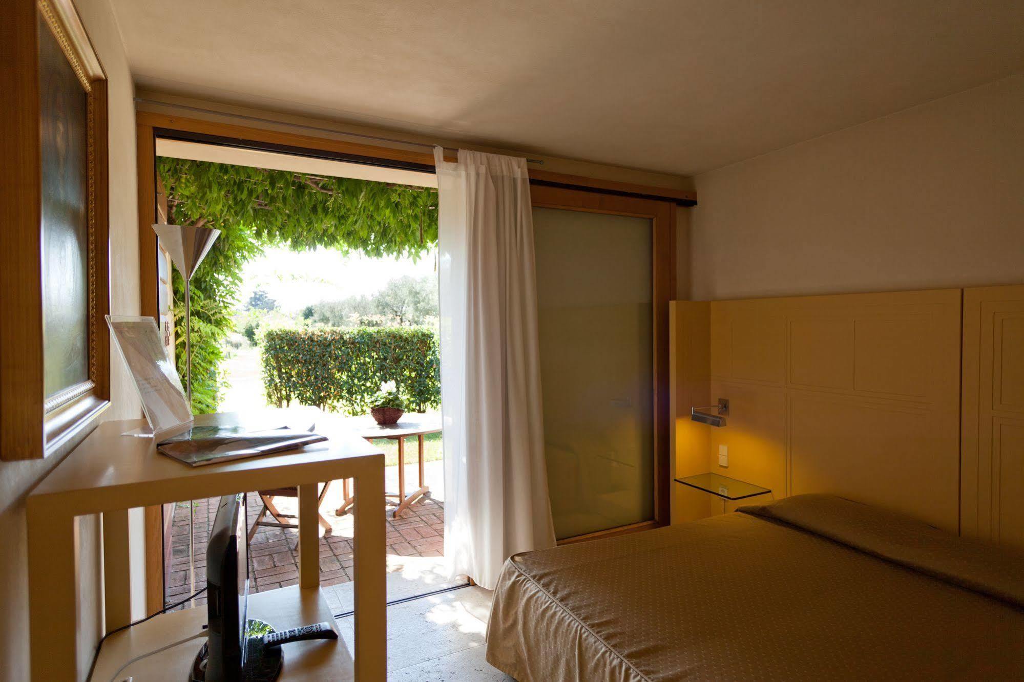 Ca' Sette Hotel